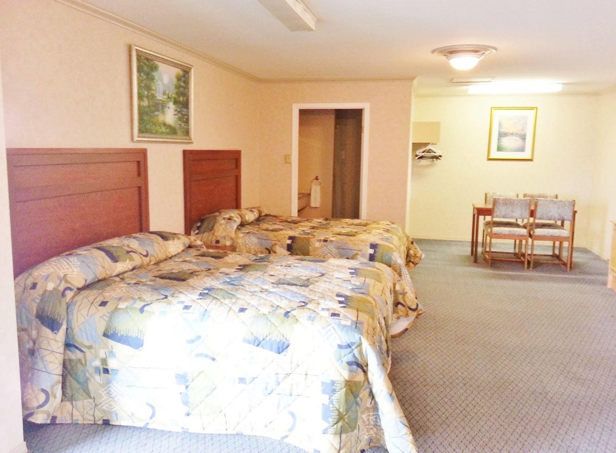 Alpine Motel Kamloops Luaran gambar